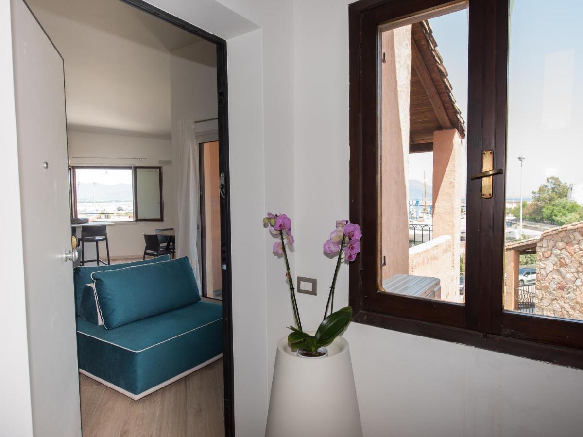 Loft Lungomare Vista Mare E Monti Apartment Arbatax Exterior photo