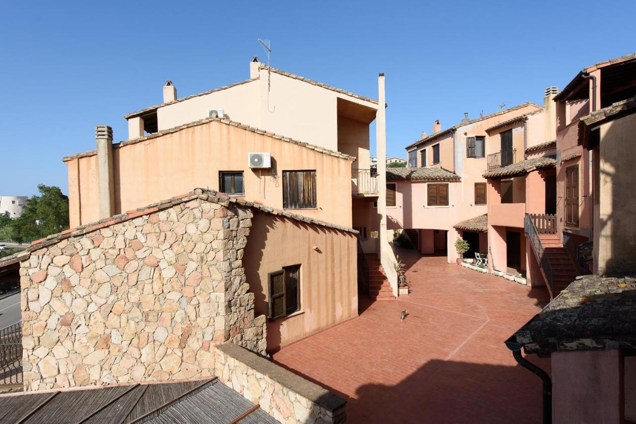 Loft Lungomare Vista Mare E Monti Apartment Arbatax Exterior photo